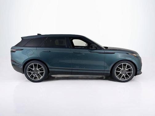 2026 Land Rover Range Rover Velar P250 Dynamic SE