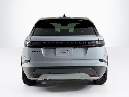 2026 Land Rover Range Rover Velar P250 Dynamic SE