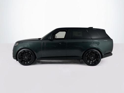 2025 Land Rover Range Rover P400 SE