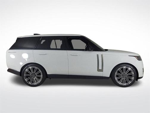 2025 Land Rover Range Rover P400 SE