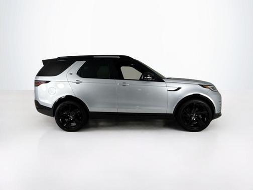2024 Land Rover Discovery P360 Dynamic SE