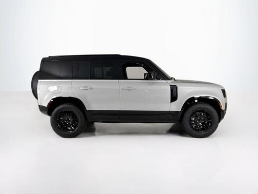 2026 Land Rover Defender P400 X-Dynamic SE
