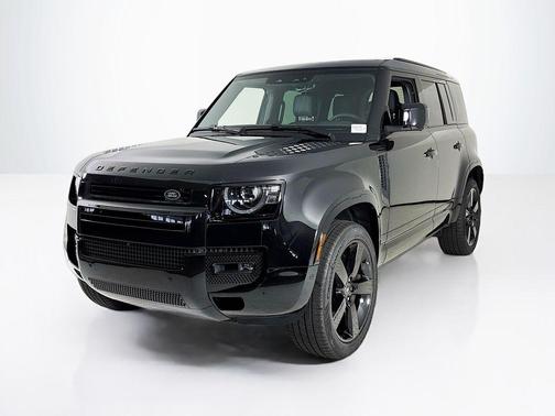 2025 Land Rover Defender P400 X-Dynamic SE