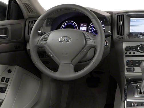 2013 INFINITI G37x Base