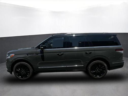 2024 Lincoln Navigator Black Label