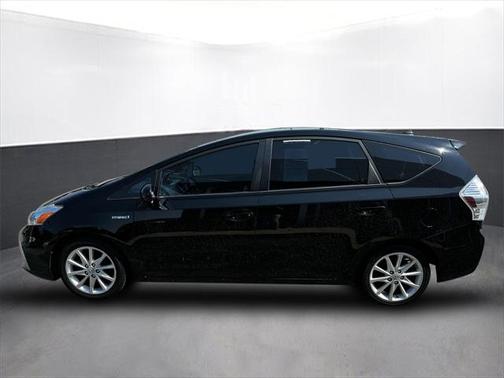 2012 Toyota Prius v Five