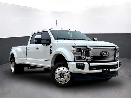 2022 Ford F-450 Platinum