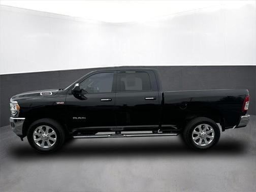 2019 RAM 2500 Big Horn Crew Cab 4x4 6'4' Box