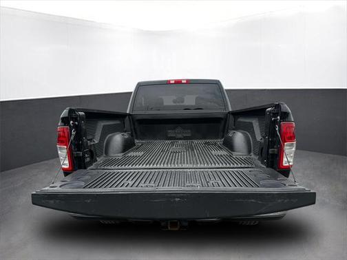 2019 RAM 2500 Big Horn Crew Cab 4x4 6'4' Box