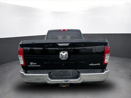 2019 RAM 2500 Big Horn Crew Cab 4x4 6'4' Box