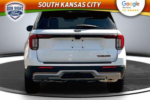 Star White Metallic Tri-Coat 2026 Ford Explorer Tremor