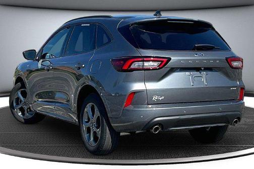 Carbonized Gray Metallic 2023 Ford Escape ST-Line