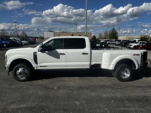 2025 Ford F-350 Lariat