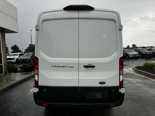 2018 Ford Transit-250 Base