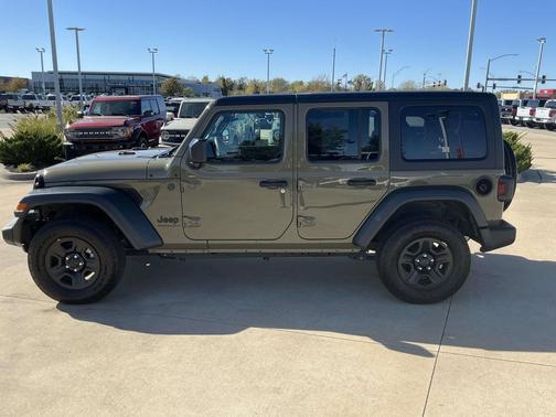 2025 Jeep Wrangler Sport