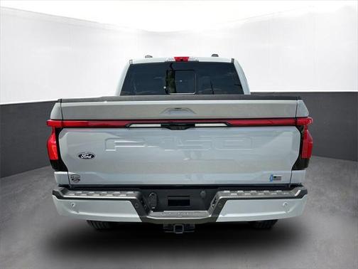 2024 Ford F-150 Lightning LARIAT