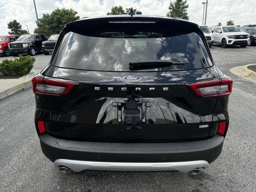2025 Ford Escape PHEV SE