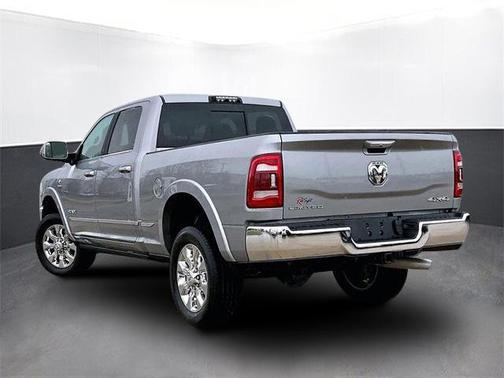 2019 RAM 2500 Limited Crew Cab 4x4 6'4' Box