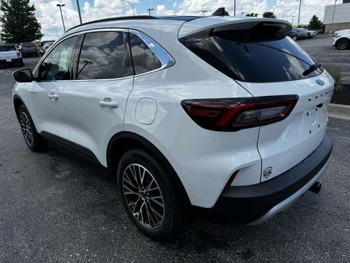 2025 Ford Escape PHEV SE