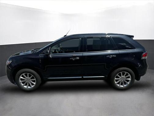 2013 Lincoln MKX Base