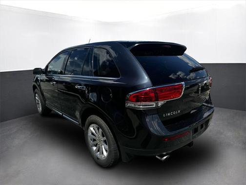 2013 Lincoln MKX Base