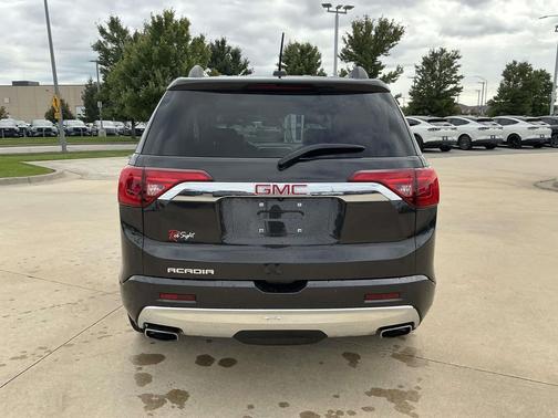 2018 GMC Acadia Denali