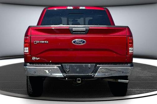 RUBY RED METALLIC TINTED CC 2015 Ford F-150 XLT
