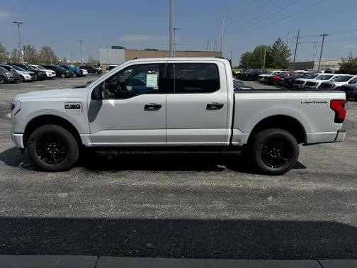 2025 Ford F-150 Lightning XLT