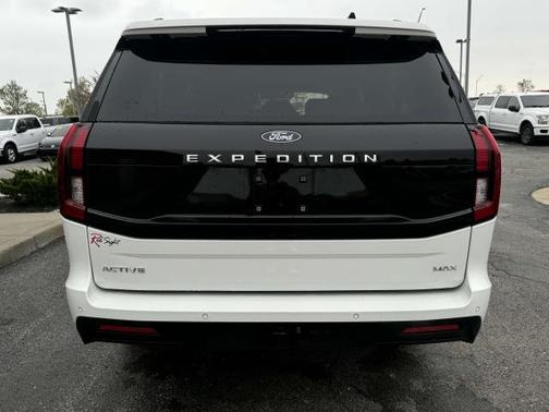 2025 Ford Expedition Max Active 4x4