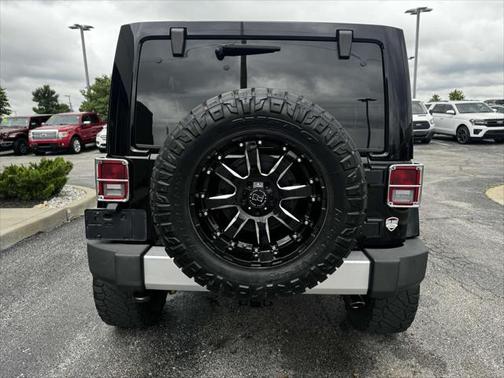 2012 Jeep Wrangler Unlimited Sahara