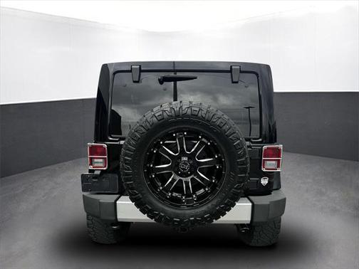 2012 Jeep Wrangler Unlimited Sahara
