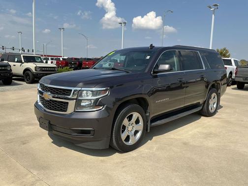 2018 Chevrolet Suburban LT