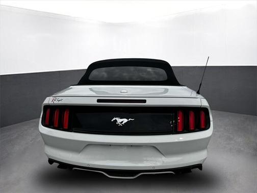 2015 Ford Mustang EcoBoost Premium