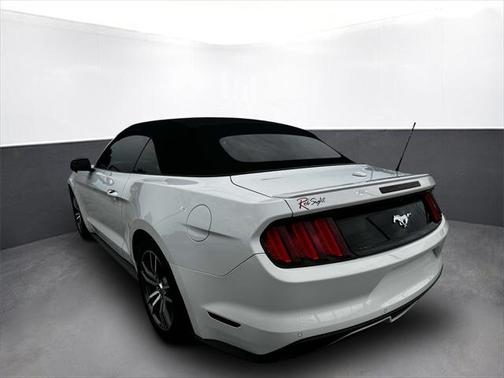 2015 Ford Mustang EcoBoost Premium