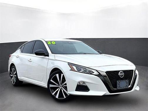 2020 Nissan Altima SR Intelligent AWD