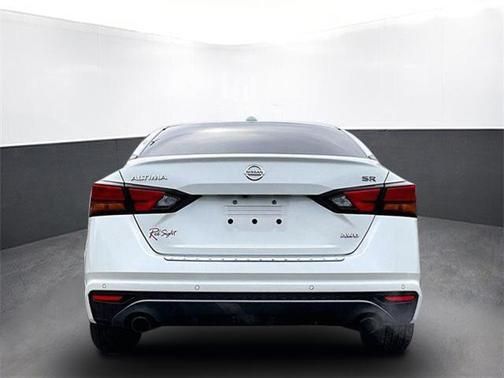 2020 Nissan Altima SR Intelligent AWD