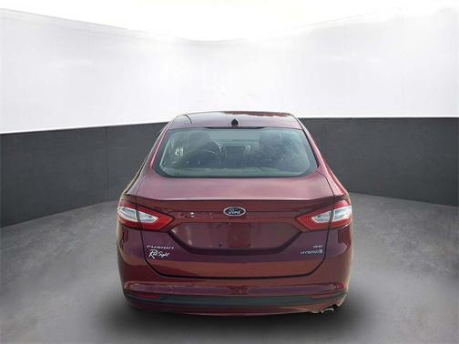 2016 Ford Fusion Hybrid SE