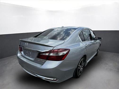 2017 Honda Accord Touring V6