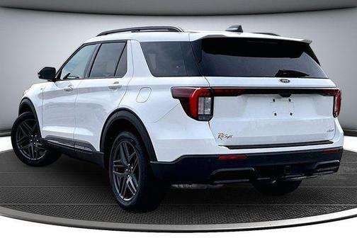 STAR WHITE MET TRI-COAT 2026 Ford Explorer ST-Line