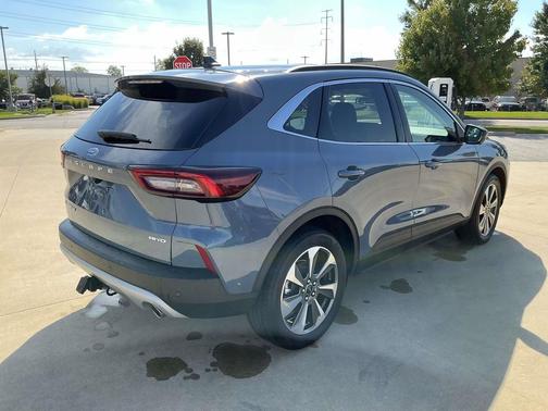 2023 Ford Escape Platinum