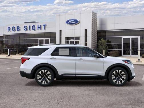 Star White Metallic Tri-Coat 2027 Ford Explorer Platinum