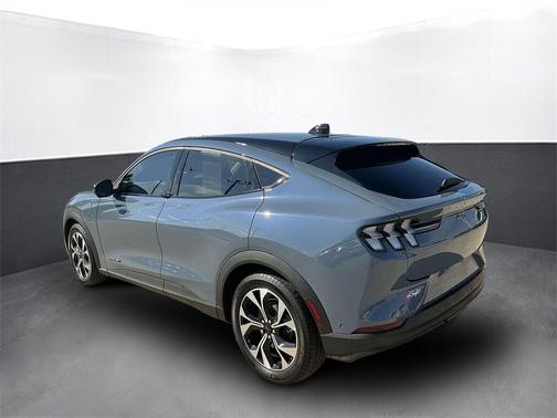 2024 Ford Mustang Mach-E Select