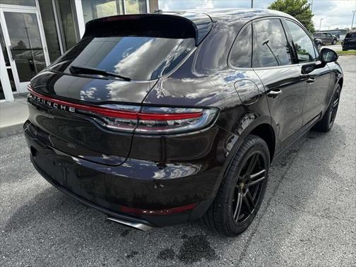 2021 Porsche Macan Base