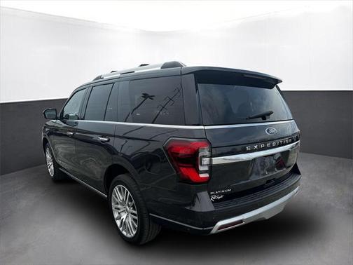 2024 Ford Expedition Platinum