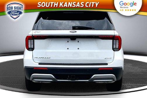Star White Metallic Tri-Coat 2026 Ford Explorer Platinum