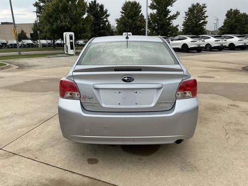 2014 Subaru Impreza 2.0i Premium