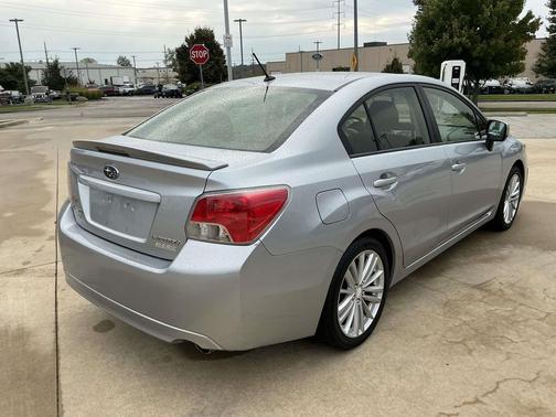 2014 Subaru Impreza 2.0i Premium