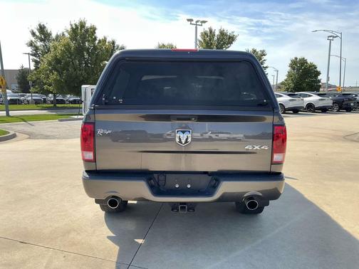 2016 RAM 1500 Tradesman/Express