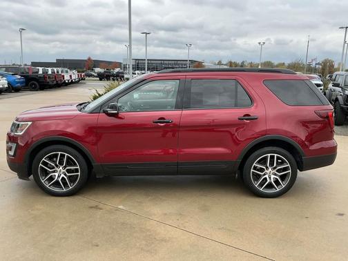 2017 Ford Explorer sport