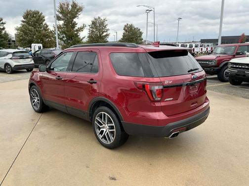 2017 Ford Explorer sport